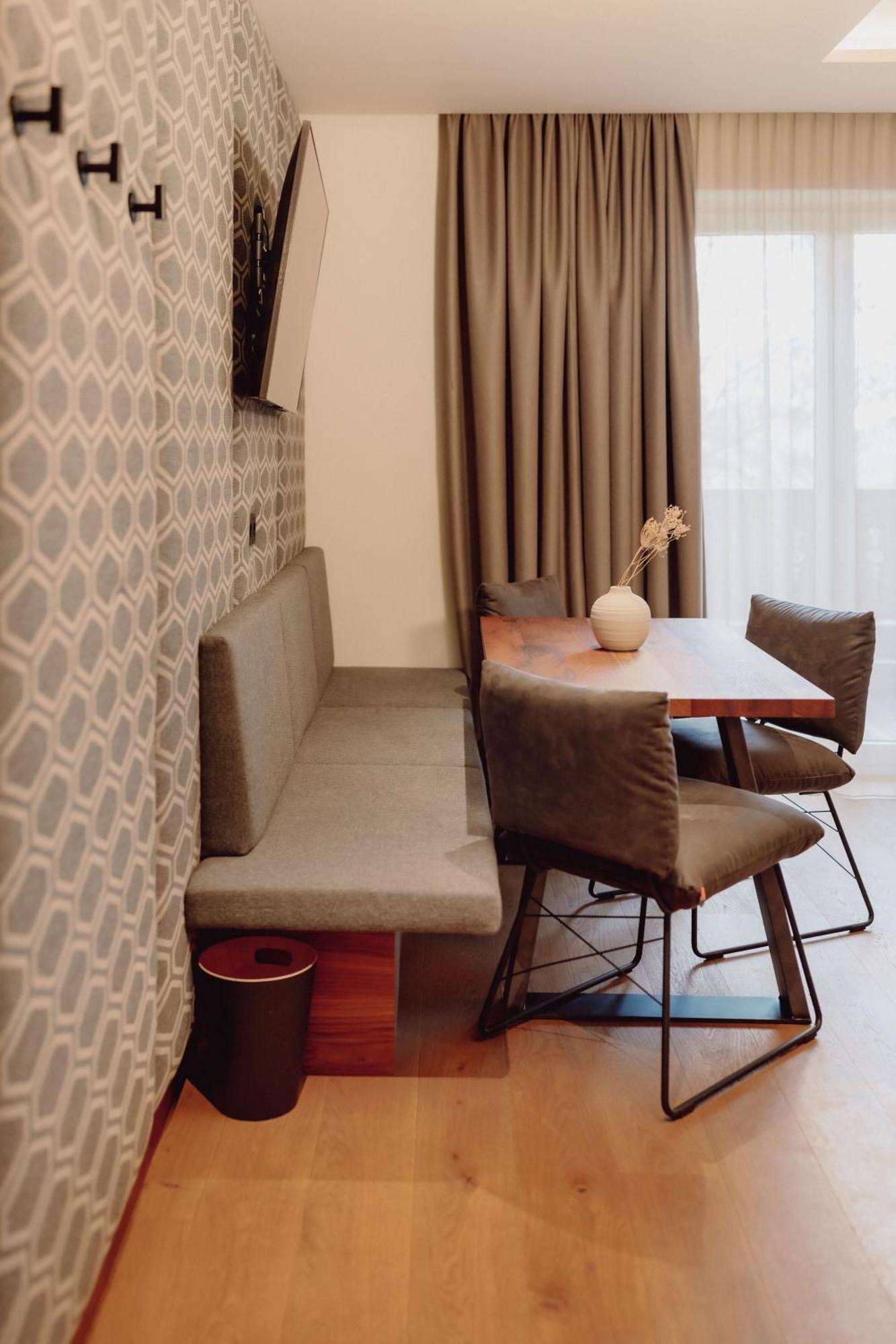 Hotel Alpina Alpendorf 4*